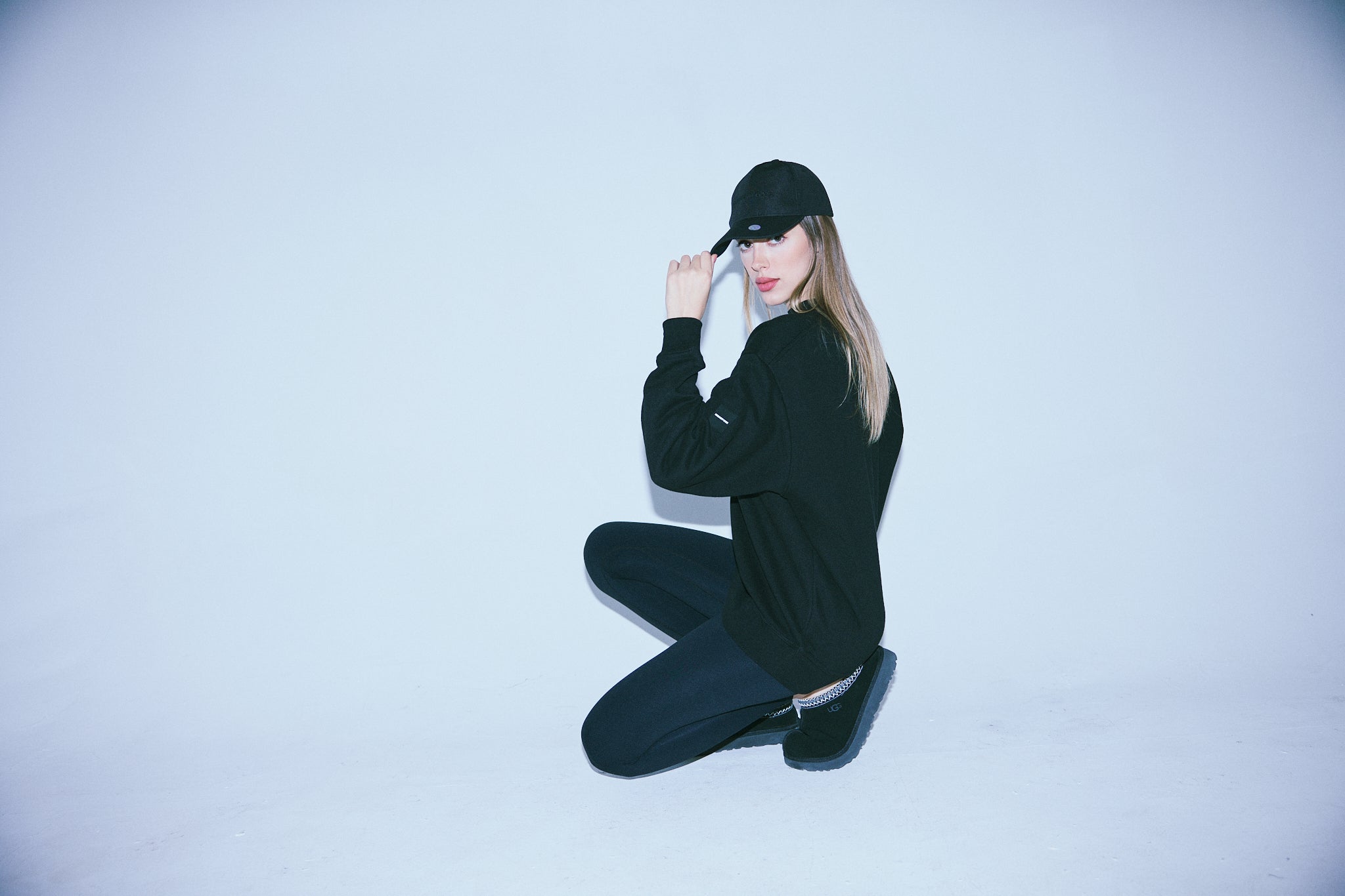 All-Day lounge fleece sweater in black